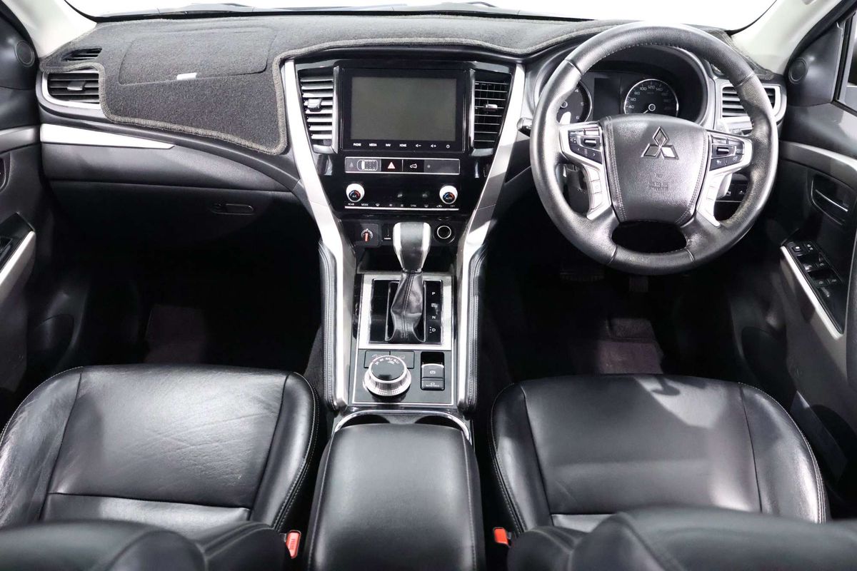 2021 Mitsubishi Pajero Sport GLS QF