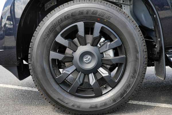 2026 Mazda BT-50 SP TF 4X4 thumb-3