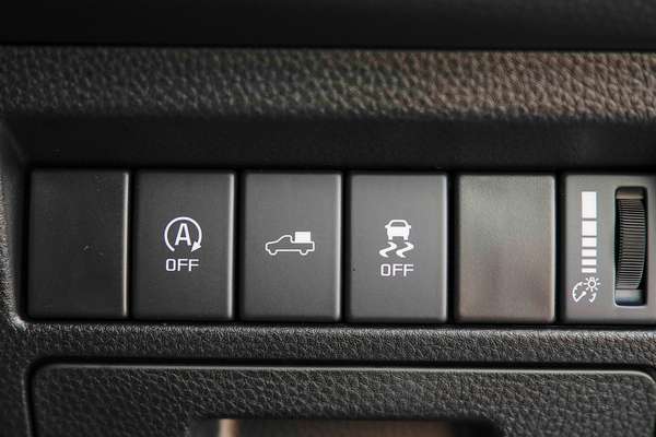 2026 Mazda BT-50 SP TF 4X4 thumb-14