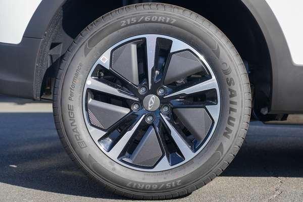 2026 Chery Tiggo 4 Hybrid Urban thumb-4