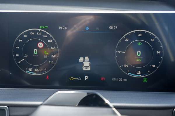 2026 Chery Tiggo 4 Hybrid Urban thumb-10