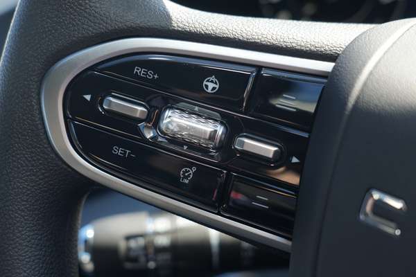 2026 Chery Tiggo 4 Hybrid Urban thumb-13