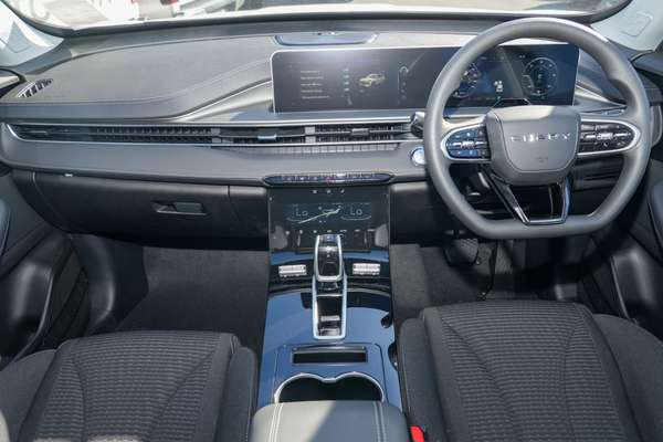 2026 Chery Tiggo 4 Hybrid Urban thumb-16