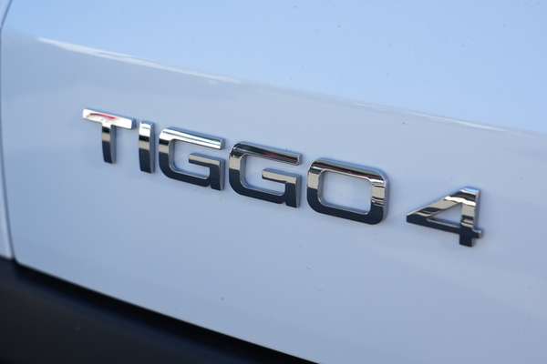 2026 Chery Tiggo 4 Hybrid Urban thumb-19