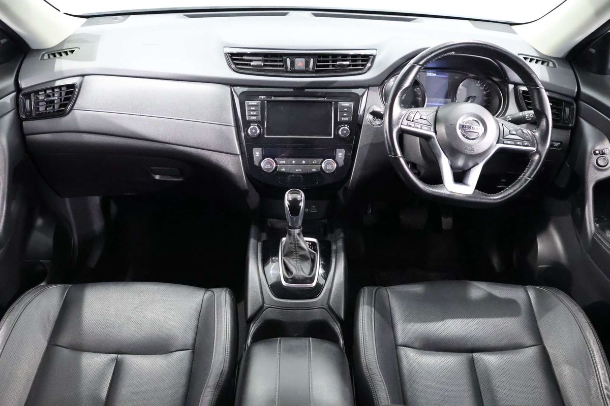 2022 Nissan X-TRAIL ST-L T32