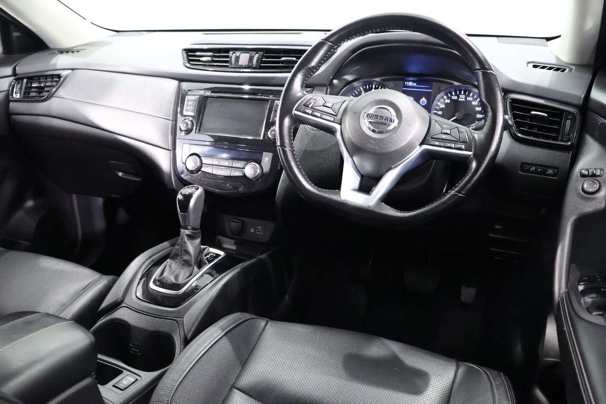 2022 Nissan X-TRAIL ST-L T32