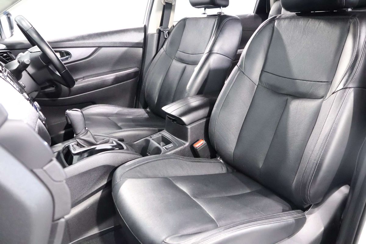 2022 Nissan X-TRAIL ST-L T32