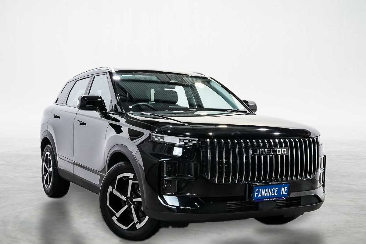 2025 OMODA JAECOO J7 Core