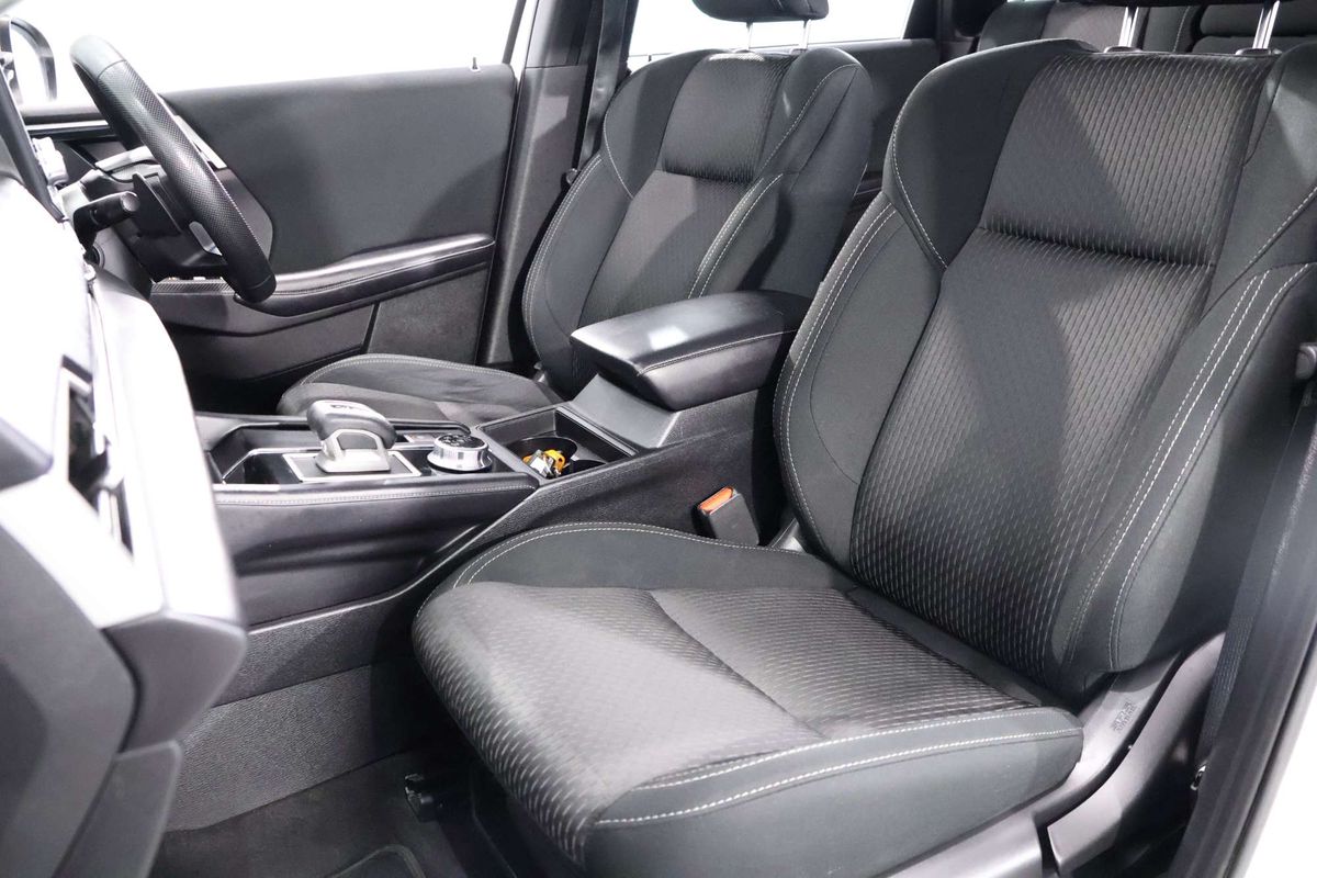 2023 Mitsubishi Outlander ES ZM