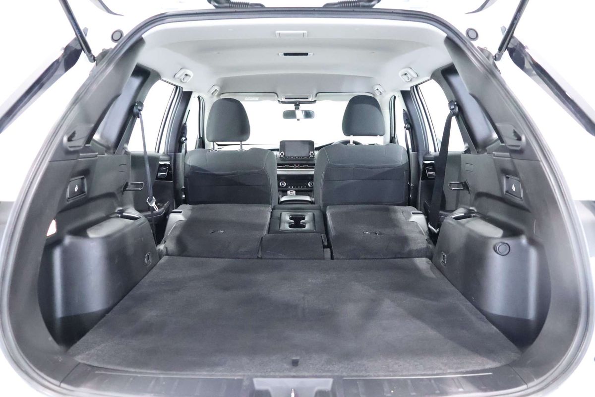 2023 Mitsubishi Outlander ES ZM