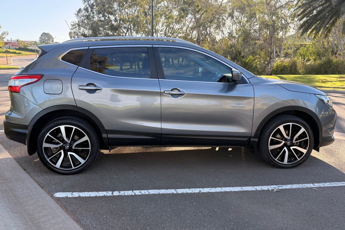 2016 Nissan QASHQAI Ti J11