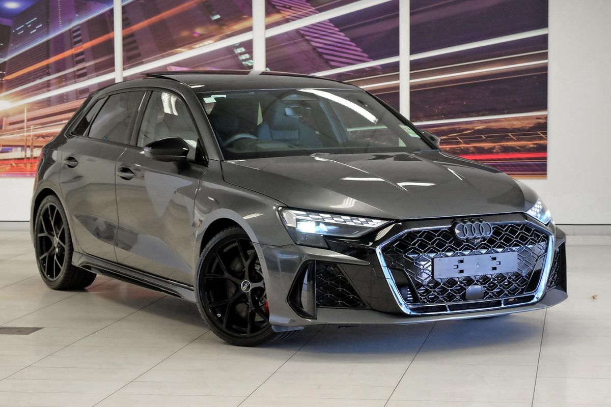 2025 Audi RS3 GY