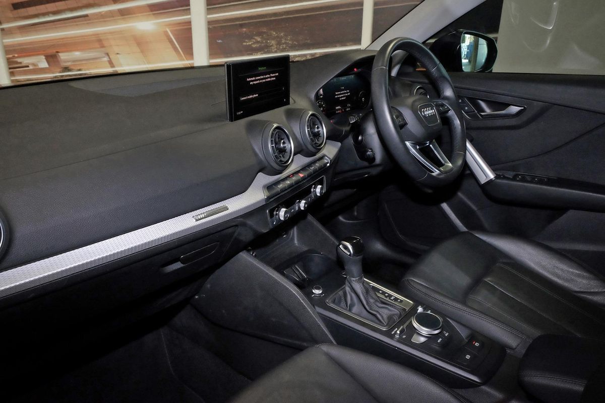 2021 Audi Q2 35 TFSI GA image 9