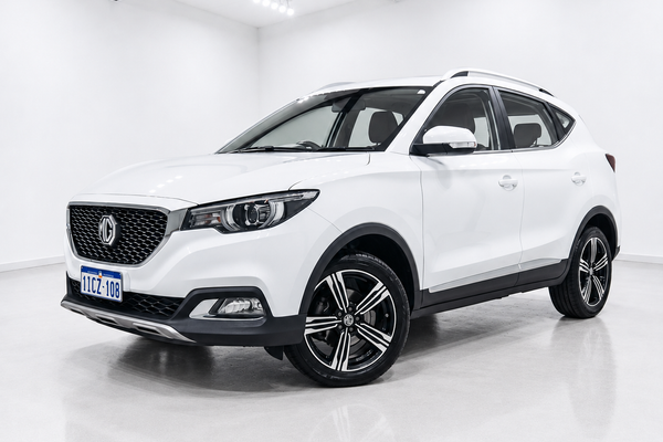 2024 MG ZS Essence AZS1
