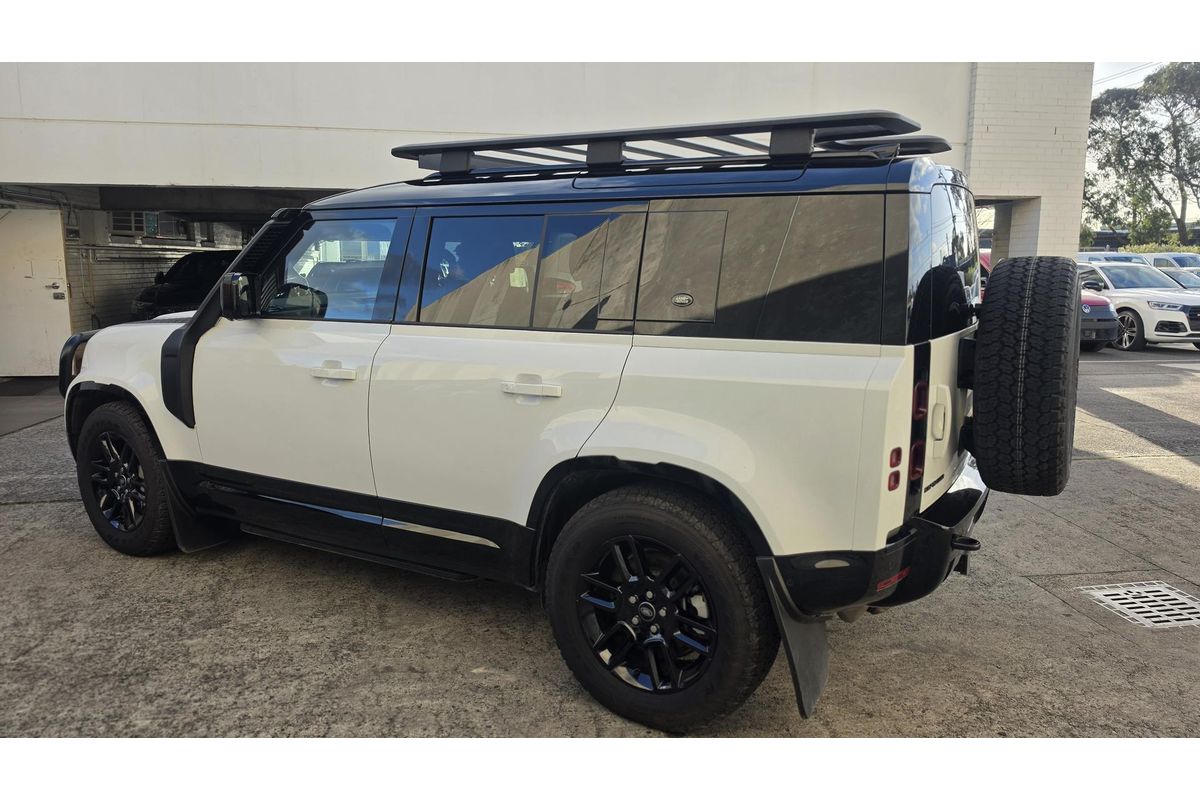 2024 Land Rover Defender 110 P400e X-Dynamic SE L663