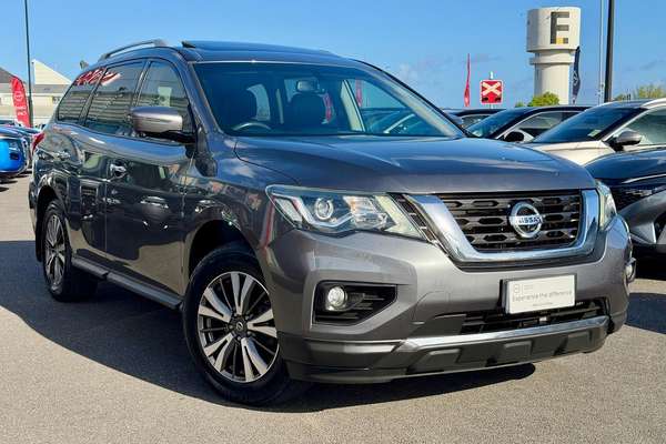 2017 Nissan Pathfinder ST-L R52 Series II
