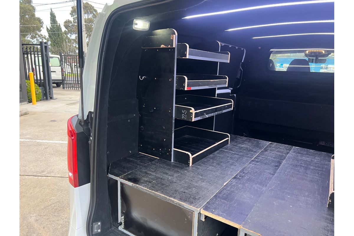 2023 Mercedes-Benz Vito 119CDI 447 MWB image 19