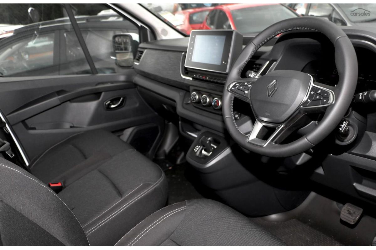 2026 Renault Trafic Pro X82 SWB Low Roof