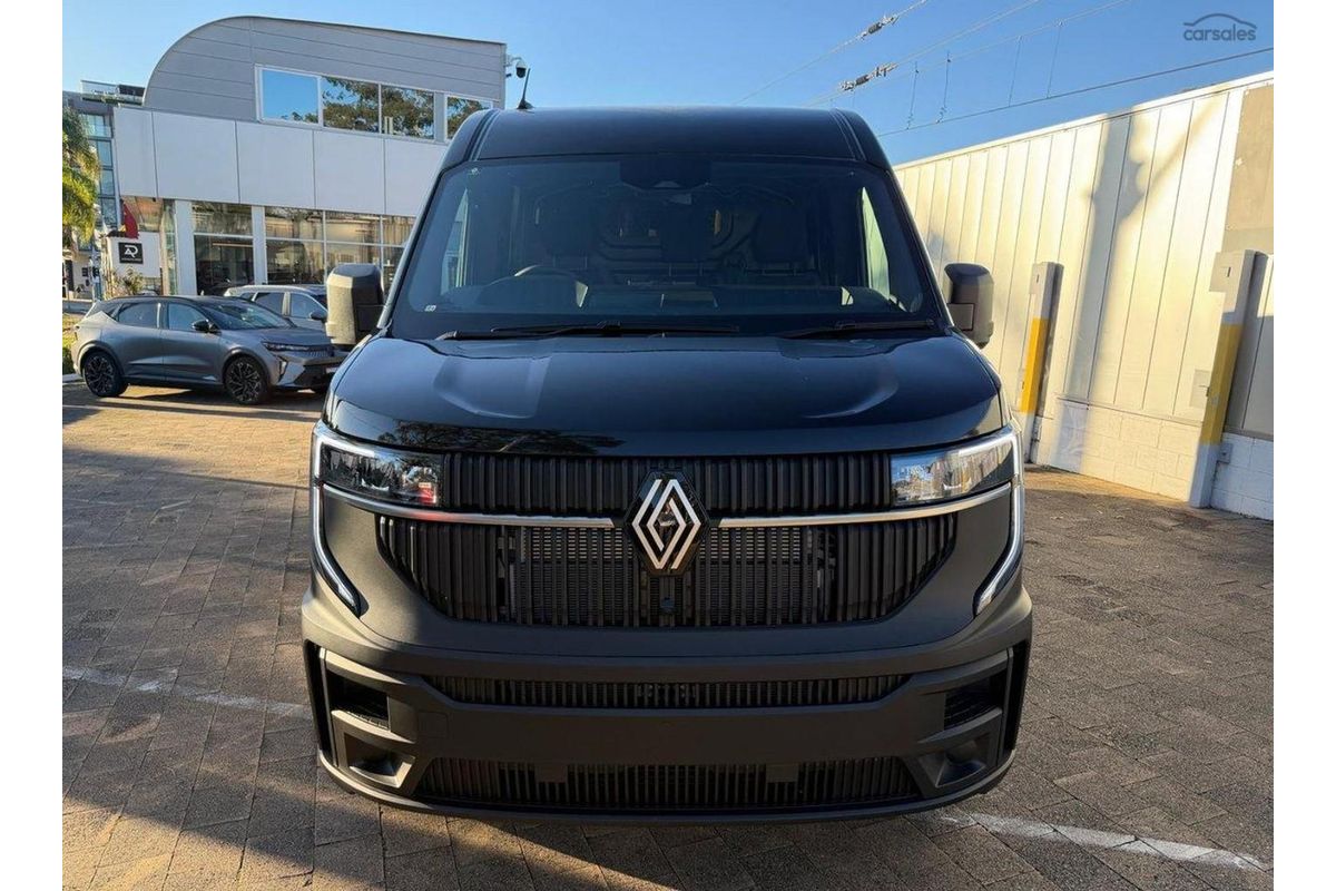 2026 Renault Master XDD LWB Mid Roof