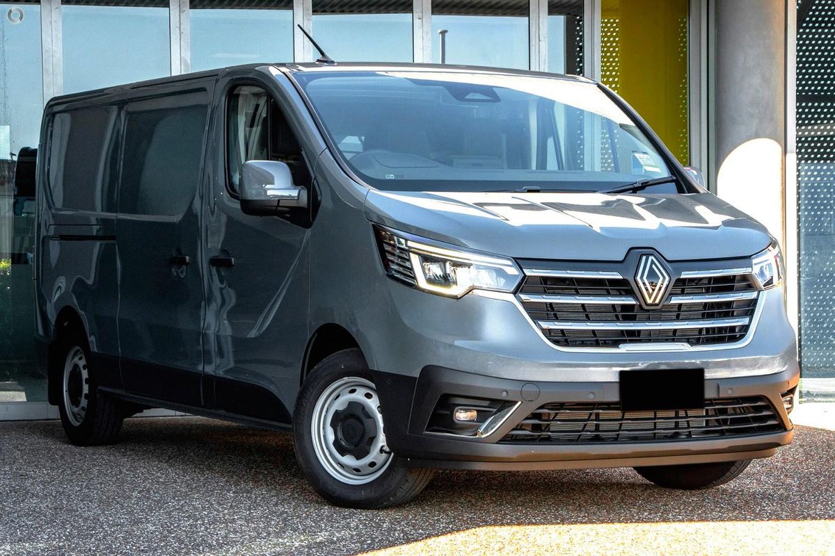 2026 Renault Trafic Premium X82 LWB Low Roof