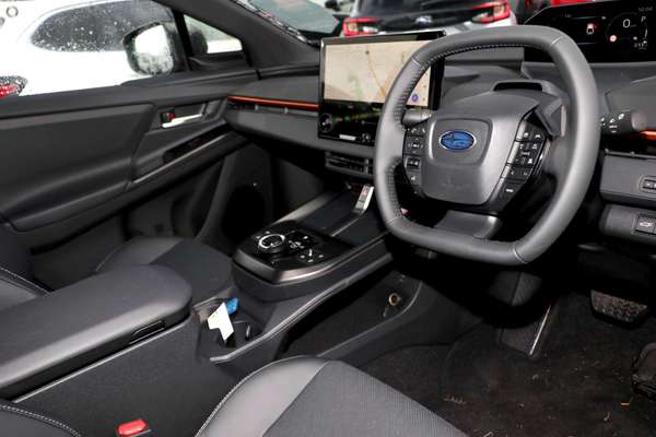 2026 Subaru Uncharted AWD E2-1