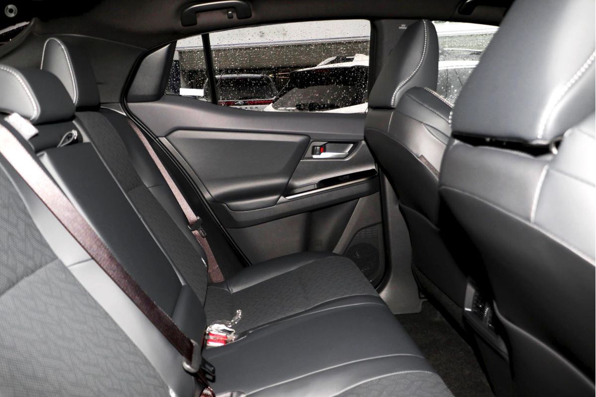 2026 Subaru Uncharted AWD E2-1