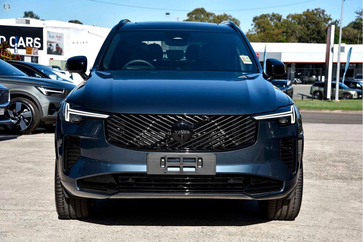 2026 Volvo XC90 Black Edition