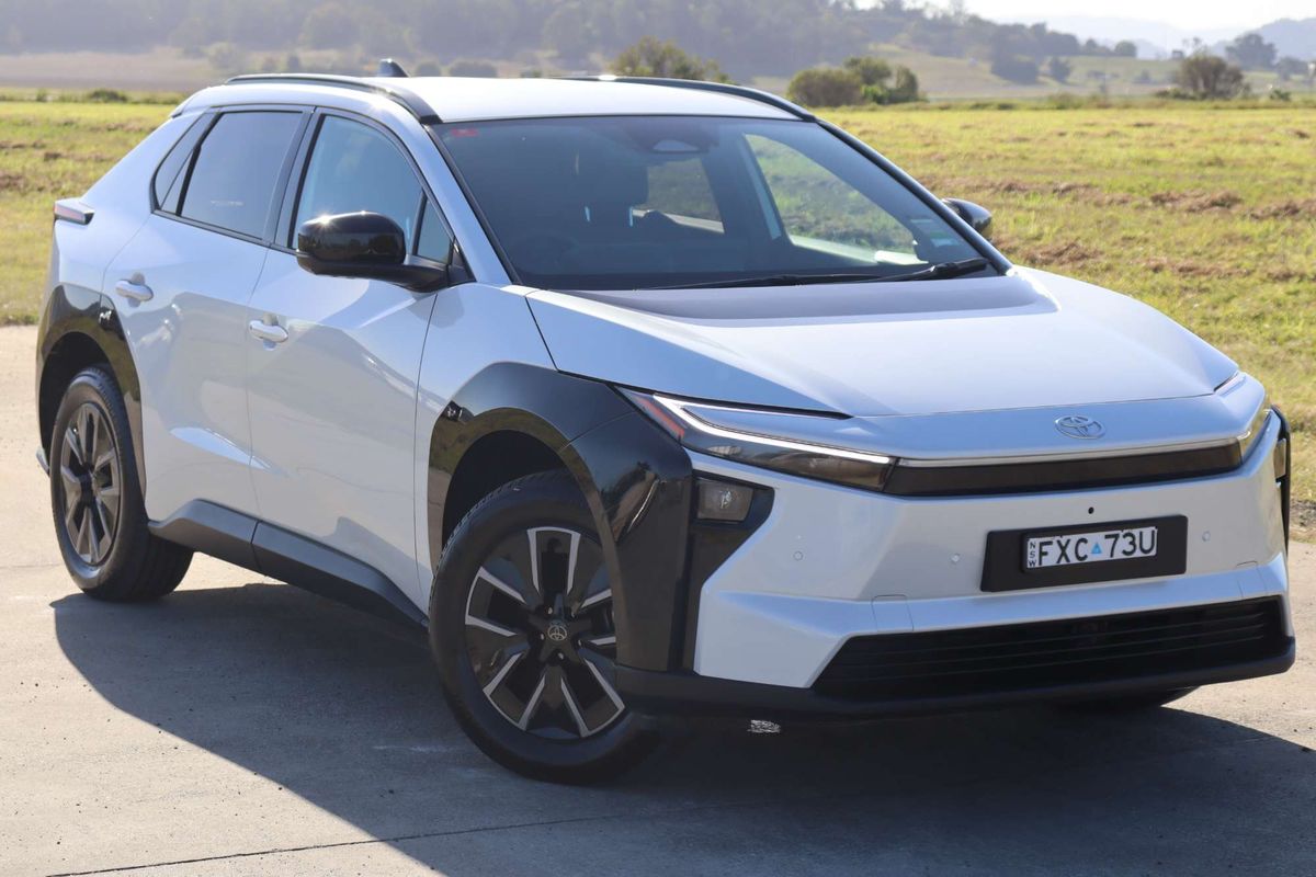 2025 Toyota bZ4X