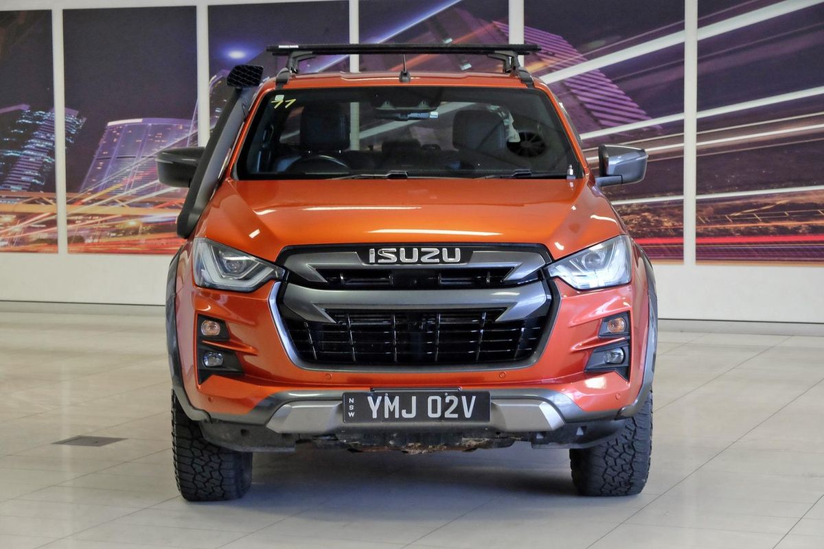 2022 Isuzu D-MAX X-TERRAIN 4X4 image 3