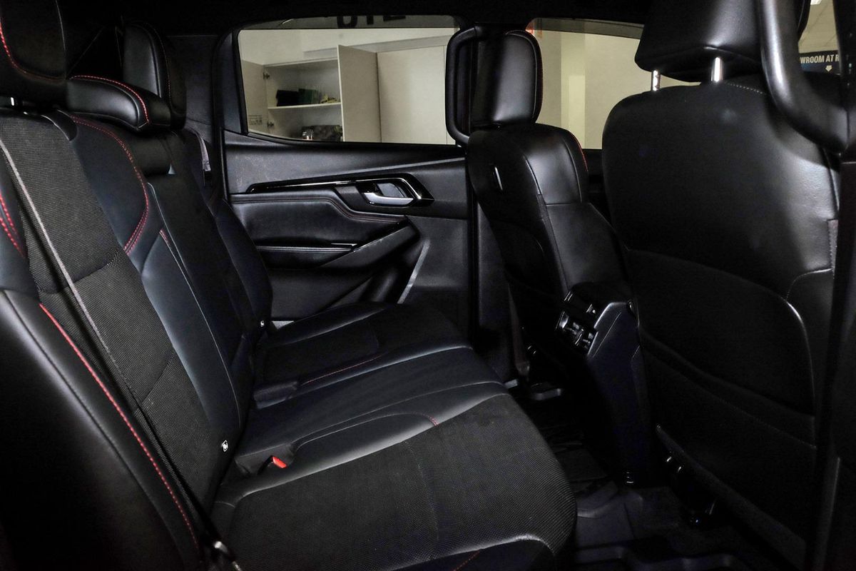 2022 Isuzu D-MAX X-TERRAIN 4X4 image 9