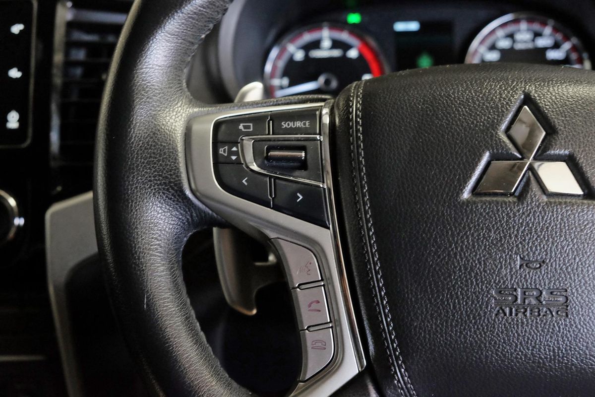 2021 Mitsubishi Triton GSR MR 4X4 image 15