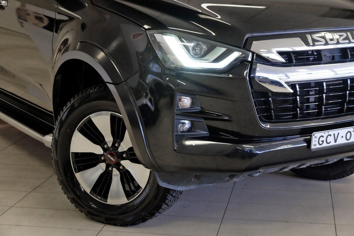 2021 Isuzu D-MAX LS-U+ 4X4 image 6