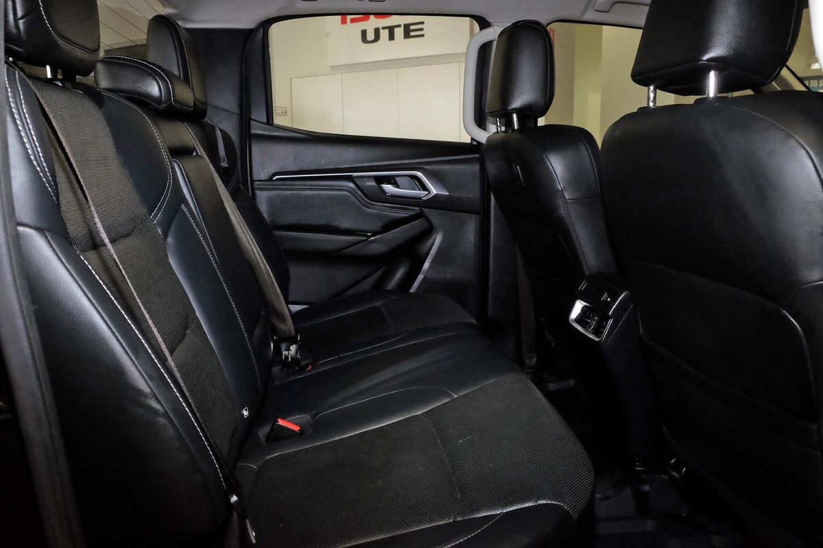 2021 Isuzu D-MAX LS-U+ 4X4 image 10