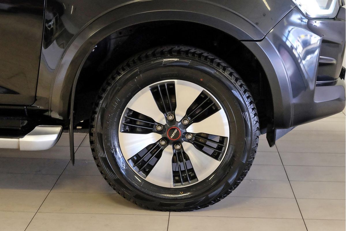 2021 Isuzu D-MAX LS-U+ 4X4 image 19