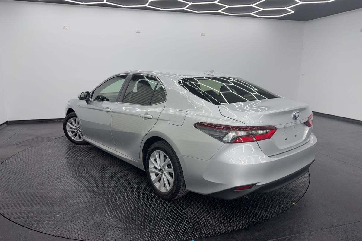 2021 Toyota Camry Ascent AXVH70R