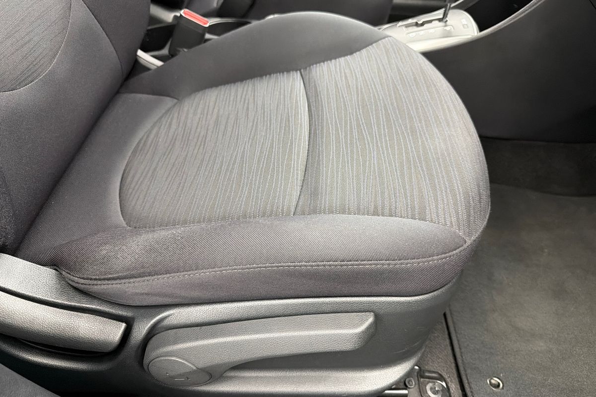 2018 Hyundai Accent Sport RB6