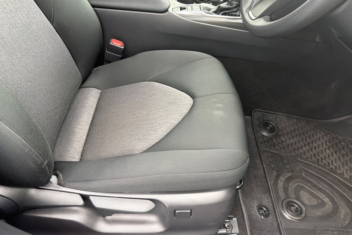 2021 Toyota Camry Ascent AXVH70R