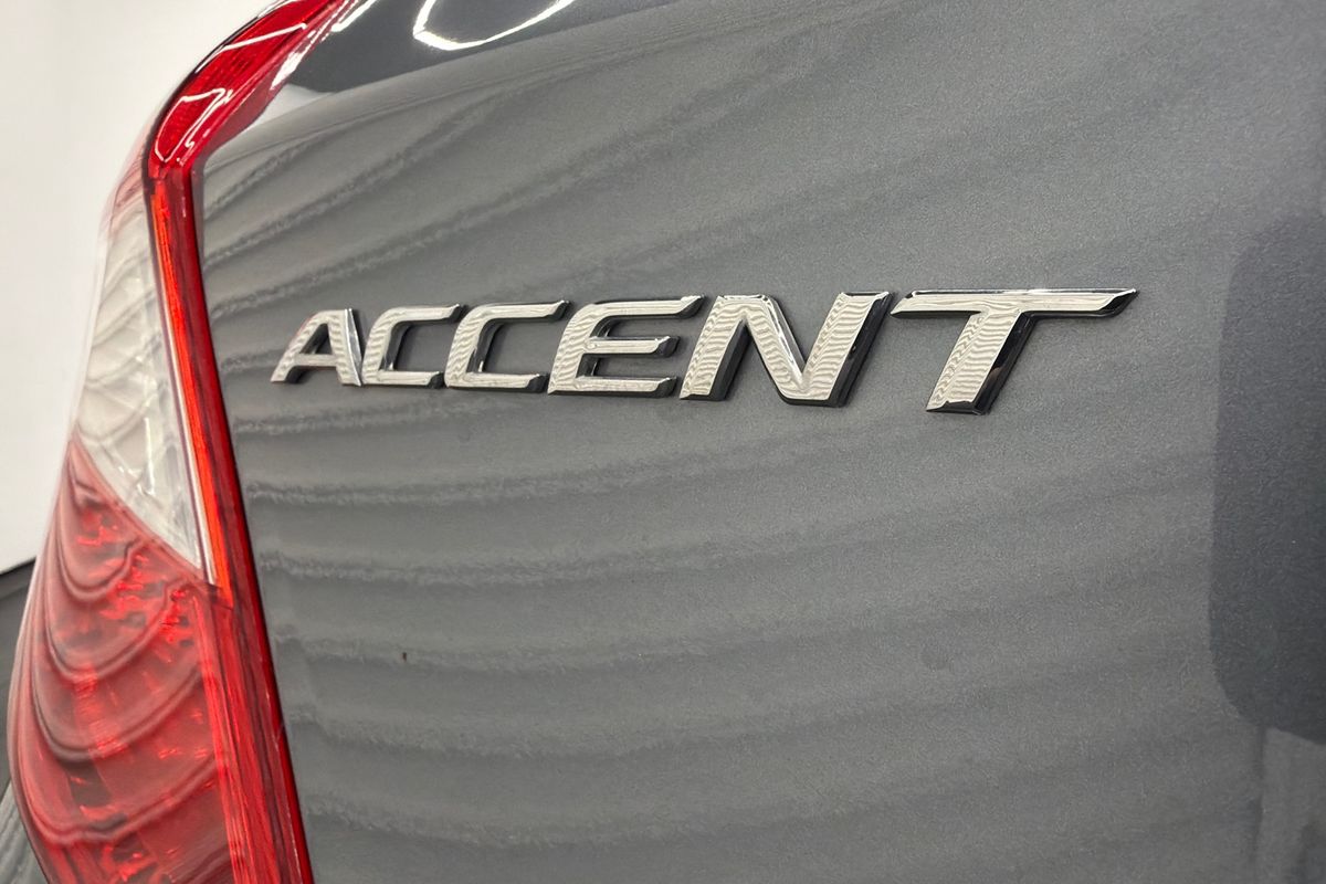 2018 Hyundai Accent Sport RB6