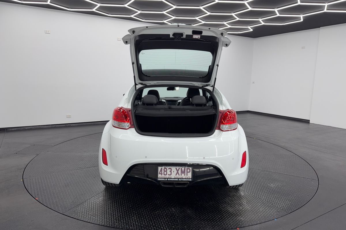 2016 Hyundai Veloster FS5 Series II