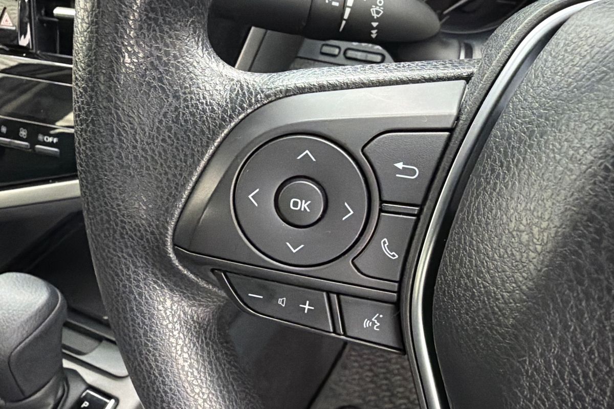 2021 Toyota Camry Ascent AXVH70R