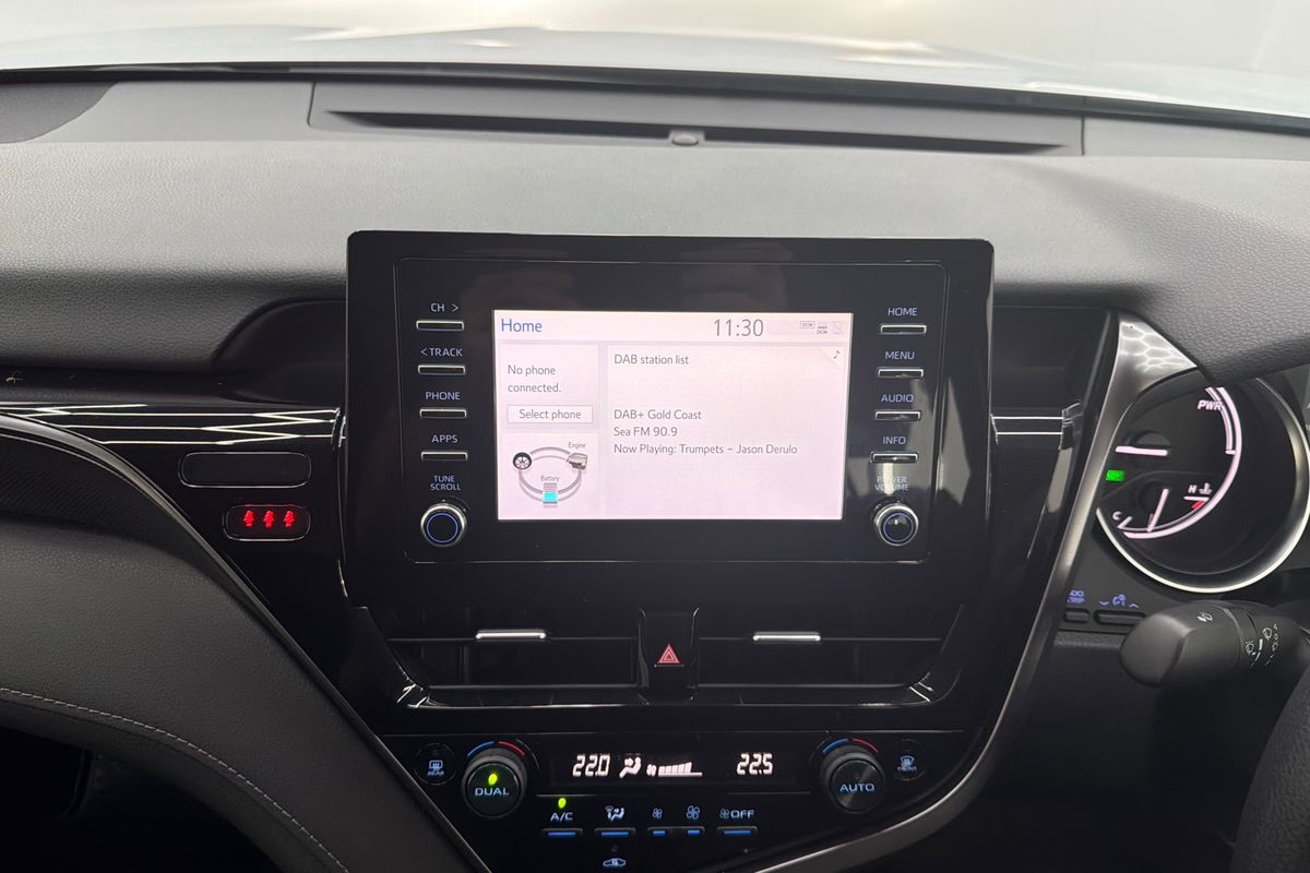 2021 Toyota Camry Ascent AXVH70R