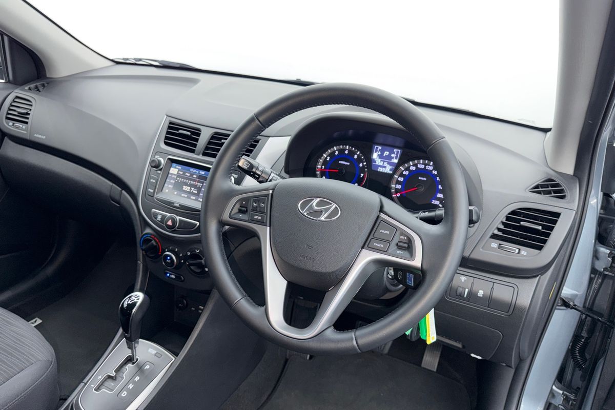 2018 Hyundai Accent Sport RB6