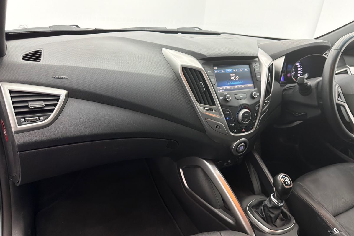 2016 Hyundai Veloster FS5 Series II