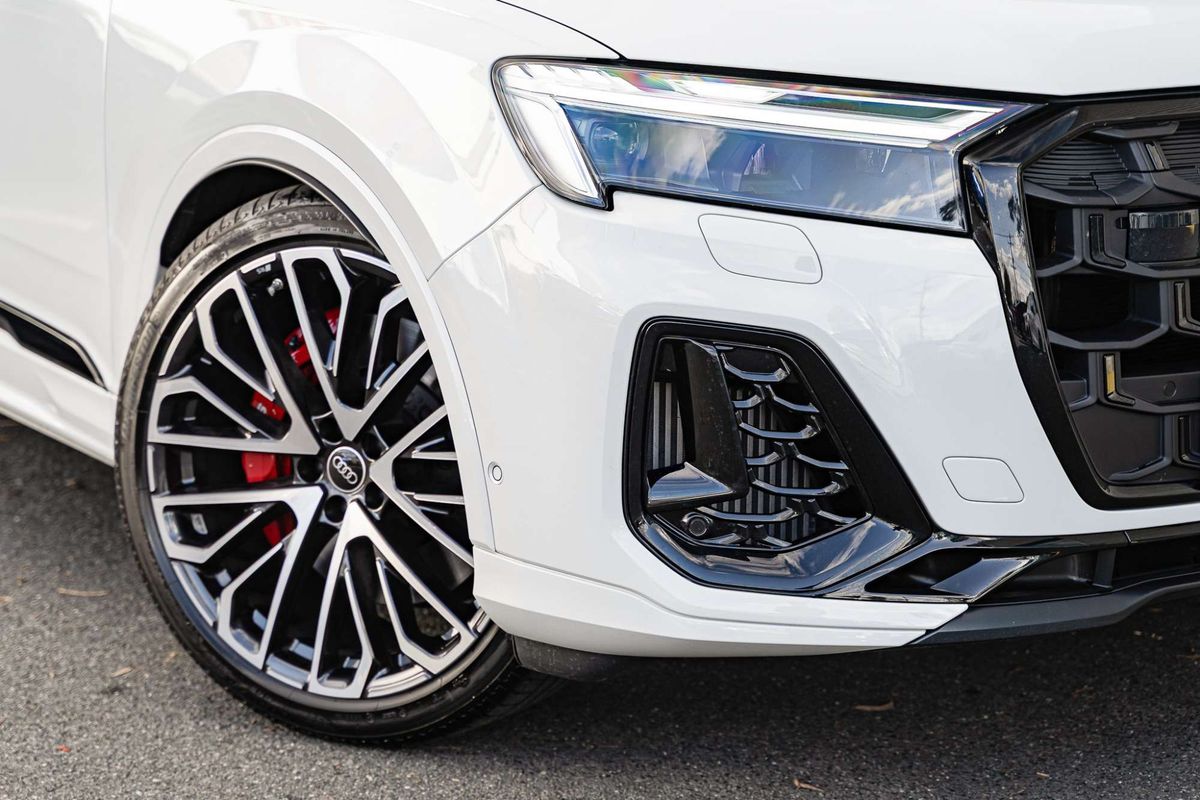 2026 Audi SQ7 TFSI 4M