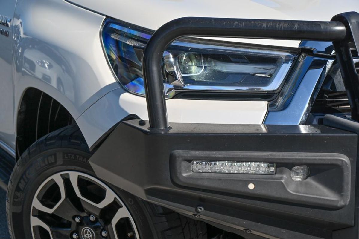 2020 Toyota Hilux SR5 GUN126R 4X4