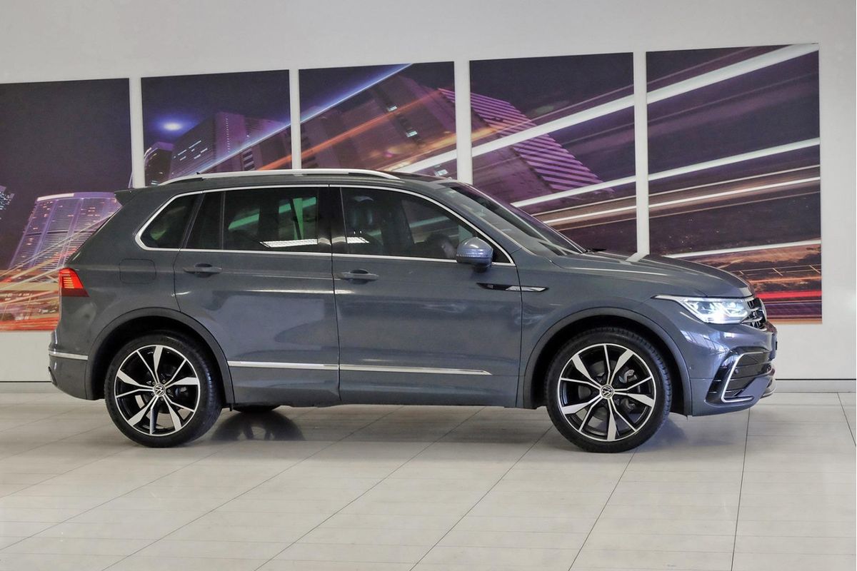 2022 Volkswagen Tiguan 162TSI R-Line 5N image 3