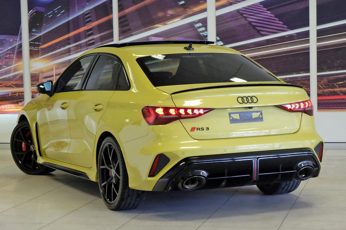 2025 Audi RS3 GY image 2