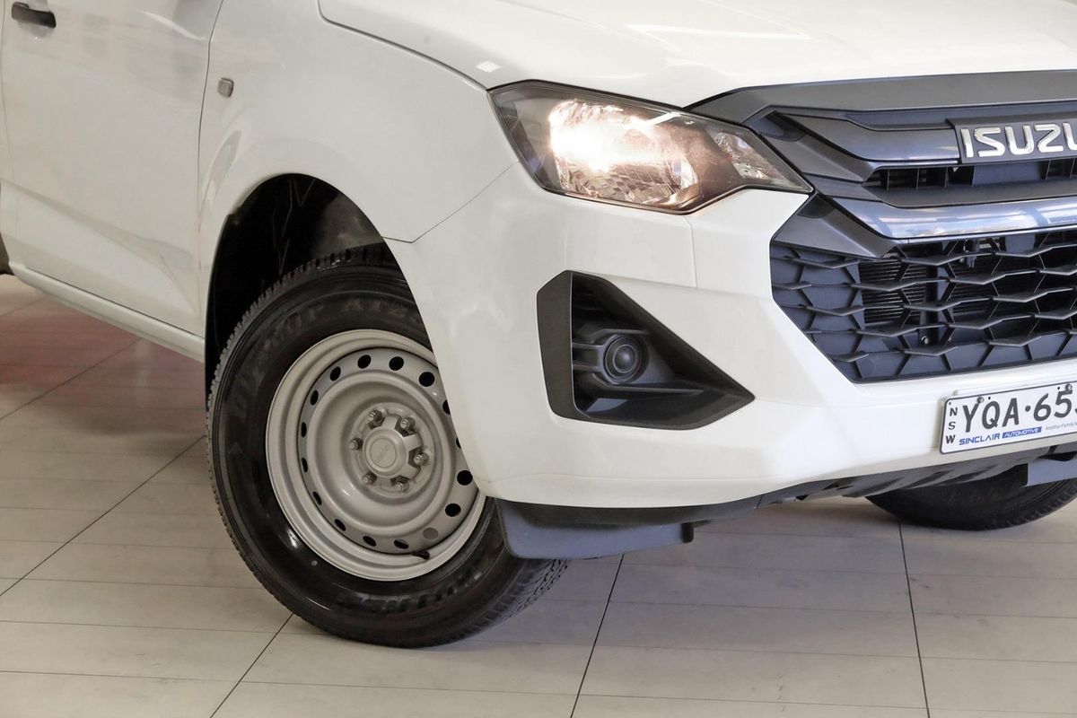 2024 Isuzu D-MAX SX High Ride Rear Wheel Drive image 6