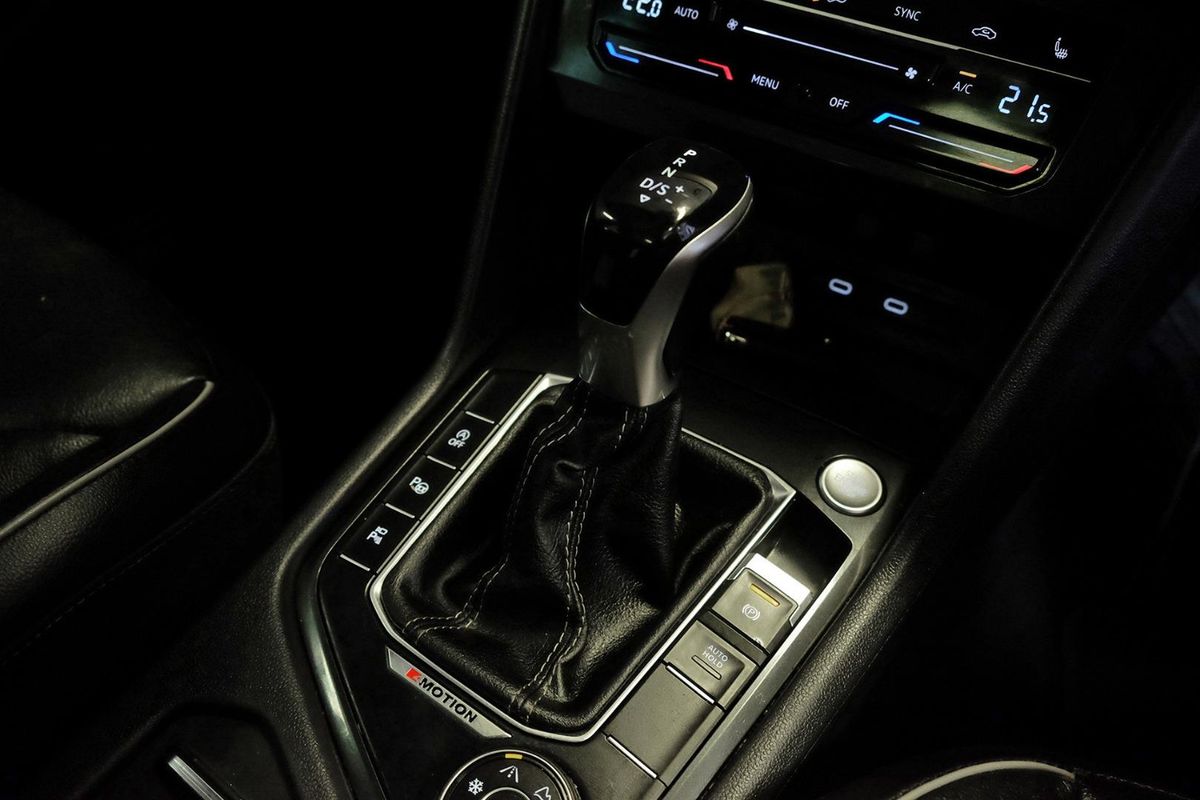 2022 Volkswagen Tiguan 162TSI R-Line 5N image 11