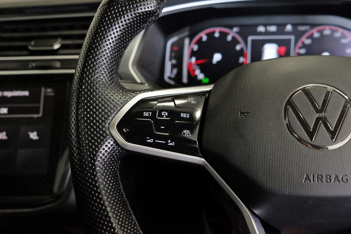 2022 Volkswagen Tiguan 162TSI R-Line 5N image 15
